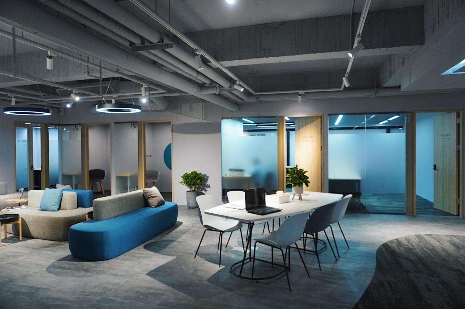 hub space國泰中正高雄館 